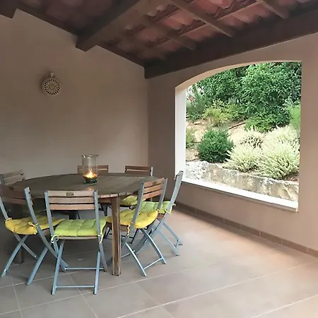 Beautiful In De Vaucluse With Garden * Saumane-de-Vaucluse