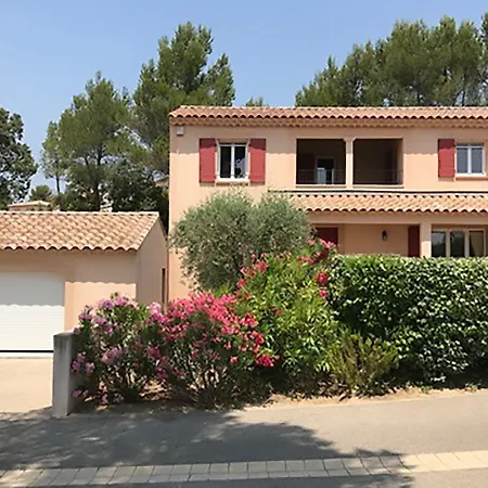 Villa Beautiful In De Vaucluse With Garden Saumane-de-Vaucluse